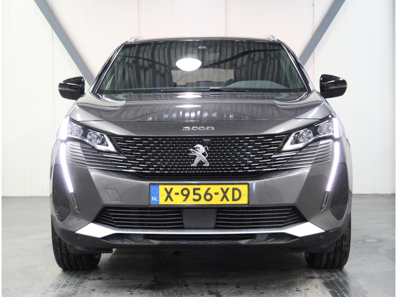 Peugeot 3008 1.2 Hybrid GT 136PK Automaat | 1ste Eigenaar | Navigatie | Climate Control | Adaptieve Cruise Control | Camera en Parkeersensoren Voor + Achter | Full-LED Koplampen | DAB Ontvanger | Dodehoek Detectie | Keyless Entry/Start | 18" Lichtmetalen Velgen | Appl