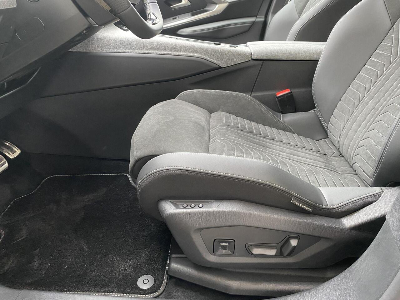 Peugeot 3008 Hybrid 136 GT | NIEUW | 8 JAAR GARANTIE | Trekhaak | Alcantara Interieur | Memoryfunctie op stoel | Camera V+A | Elektr. achterklep