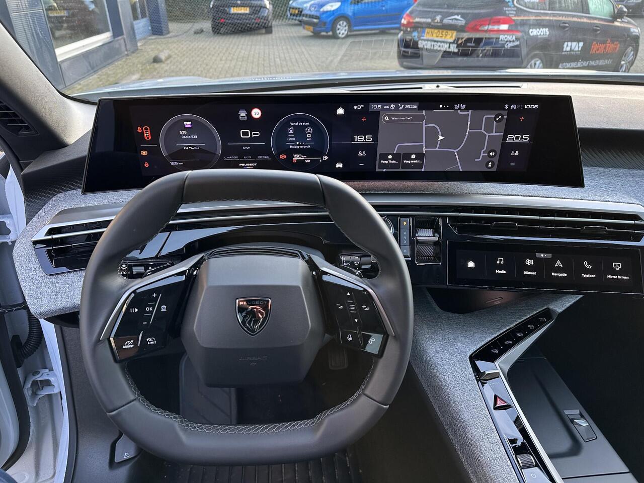 Peugeot 3008 1.2 Hybrid 145 PK Allure ¤ 8000,- DEMO VOORDEEL | Bouwjaar 2025 | Automaat | AGR Stoelen met verwarming | Panorama Navigatie | Keyless Entry | Stoel & Stuur Verwarming | 360 Graden Camera | Dodehoek detectie | Climate Control | LED Verlichting | 19 Inch L