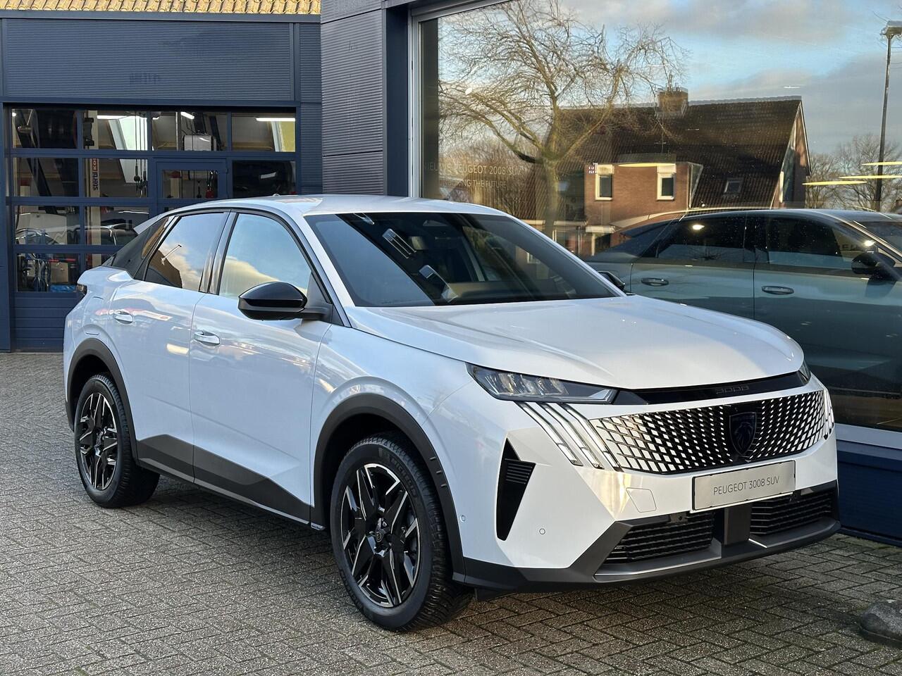 Peugeot 3008 1.2 Hybrid 145 PK Allure ¤ 8000,- DEMO VOORDEEL | Bouwjaar 2025 | Automaat | AGR Stoelen met verwarming | Panorama Navigatie | Keyless Entry | Stoel & Stuur Verwarming | 360 Graden Camera | Dodehoek detectie | Climate Control | LED Verlichting | 19 Inch L