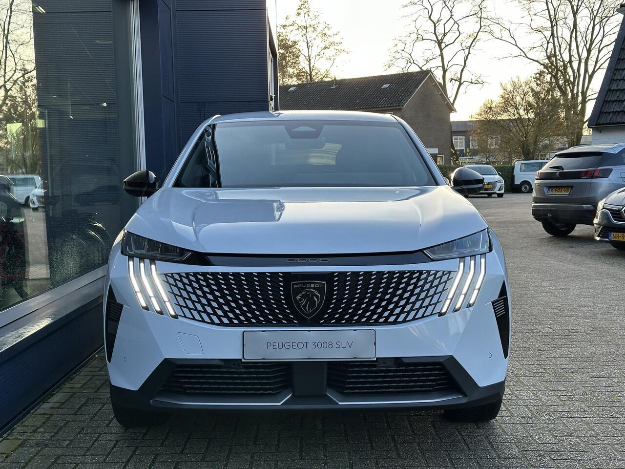 Peugeot 3008 1.2 Hybrid 145 PK Allure ¤ 8000,- DEMO VOORDEEL | Bouwjaar 2025 | Automaat | AGR Stoelen met verwarming | Panorama Navigatie | Keyless Entry | Stoel & Stuur Verwarming | 360 Graden Camera | Dodehoek detectie | Climate Control | LED Verlichting | 19 Inch L