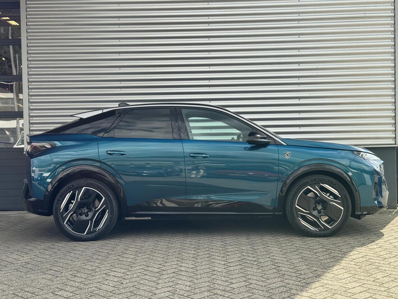 Peugeot 3008 e-3008 GT Avantage 73kWh 210pk | CLIMA | ALCANTARA BEKLEDING | 20 INCH LM-VELGEN |