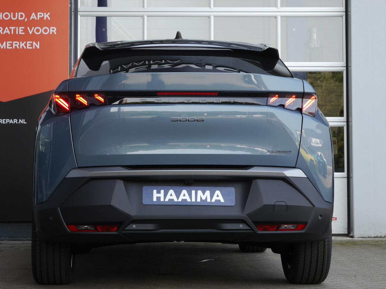 Peugeot 3008 1.2 Hybrid 136 GT | DEMO | Nieuwe auto | Rondom camera | Dodehoekdetectie | Sfeerverlichting | Keyless entry & start | 19 inch Lichtmetalen velgen | Navigatie | Parkeersensoren voor en achter