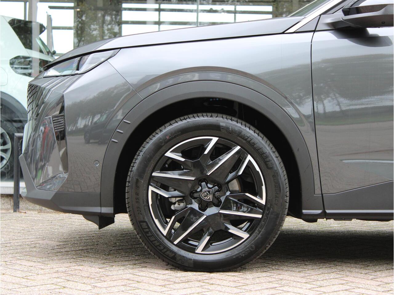 Peugeot 3008 1.2 Hybrid 145 Allure VOORRAAD KORTING | Automaat / 360° Camera / Navi / Adap. Cruise