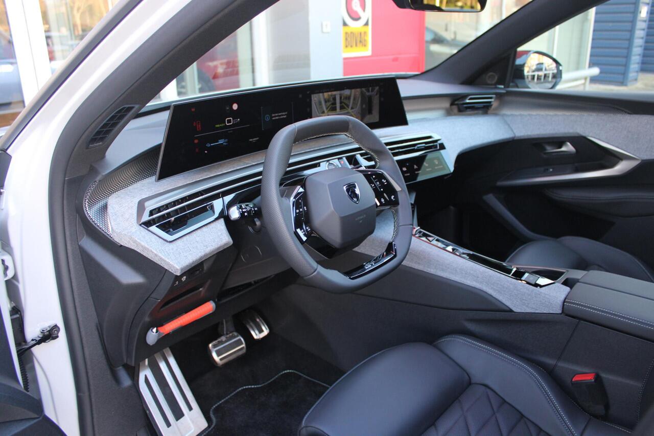 Peugeot 3008 GT 325PK LAUNCH EDITION DUAL MOTOR 73KWH | PANORAMISCH SCHUIF / KANTELDAK | PREMIUM HIFI FOCAL | LEDEREN BEKLEDING NAPPA | ELEKTRISCH VERSTELBARE VOOR STOELEN, MET GEHEUGENFUNCTIE OP BESTUURDERSSTOEL | STOEL VERWARMING | STOEL MASAGE | STOEL VENTILATIE | 