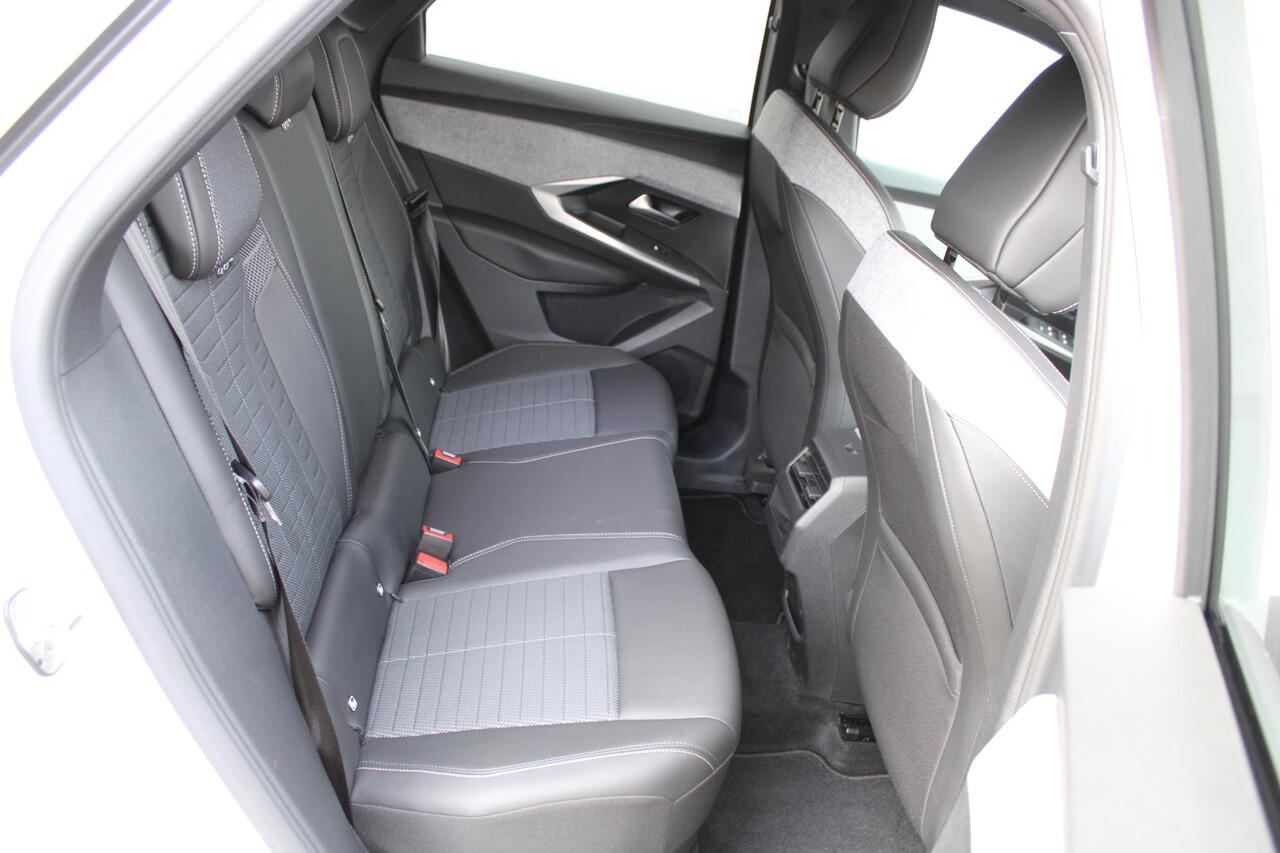 Peugeot 3008 1.2 Hybrid 145 Allure Automaat Airco Navi 360 Camera 8.639km Fabrieksgarantie