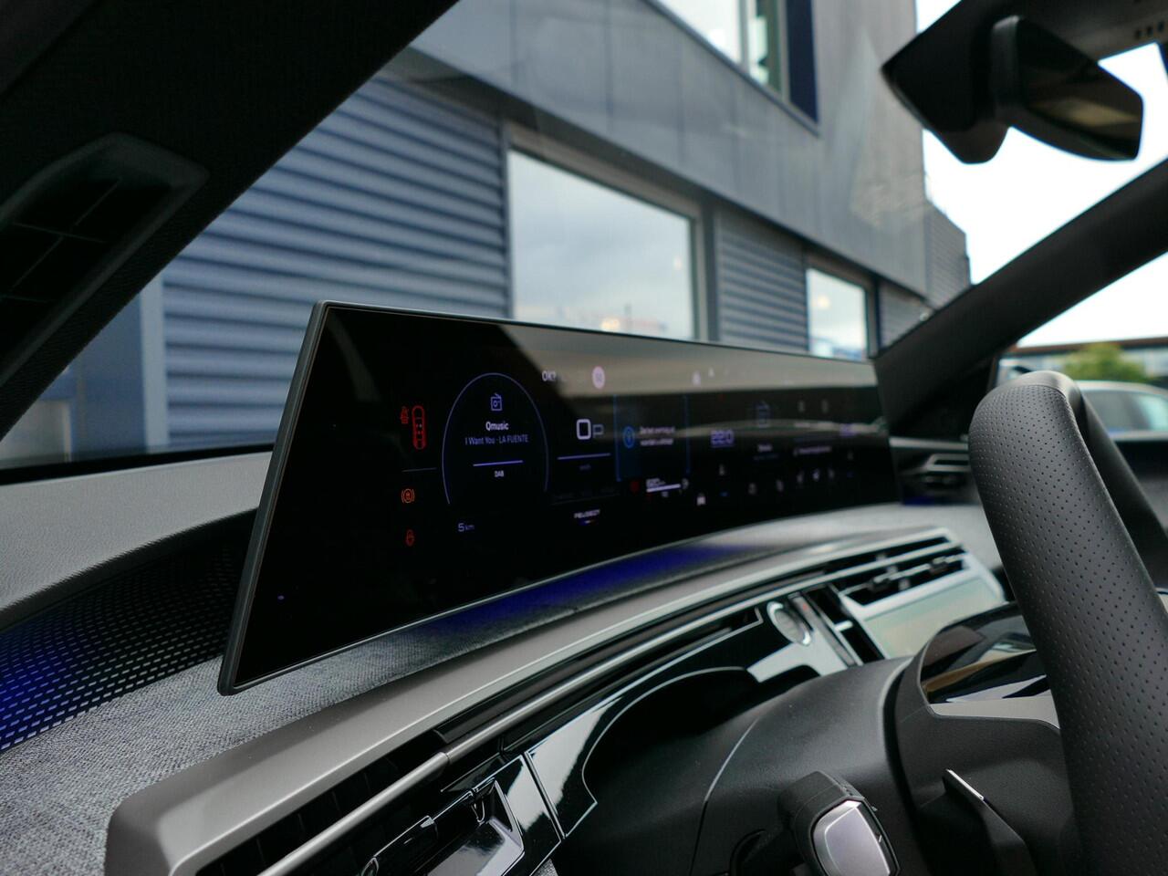 Peugeot 3008 1.2 Hybrid 145 GT | 360° Camera | Panorama dak | Alcantara pakket | Massage | Matrix LED | Afneembare trekhaak | FOCAL Hi-Fi | Stoelverwarming voor + achter | Adaptive Cruise Control | VOL opties!