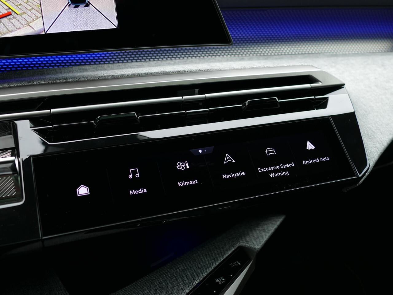 Peugeot 3008 1.2 Hybrid 145 GT | 360° Camera | Panorama dak | Alcantara pakket | Massage | Matrix LED | Afneembare trekhaak | FOCAL Hi-Fi | Stoelverwarming voor + achter | Adaptive Cruise Control | VOL opties!