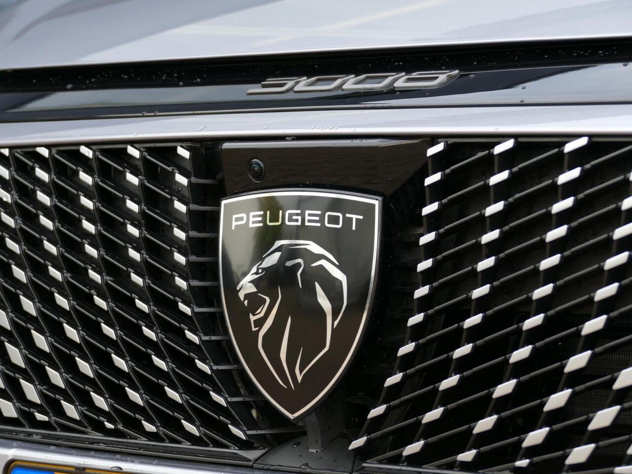 Peugeot 3008 1.2 Hybrid 145 GT | 360° Camera | Panorama dak | Alcantara pakket | Massage | Matrix LED | Afneembare trekhaak | FOCAL Hi-Fi | Stoelverwarming voor + achter | Adaptive Cruise Control | VOL opties!