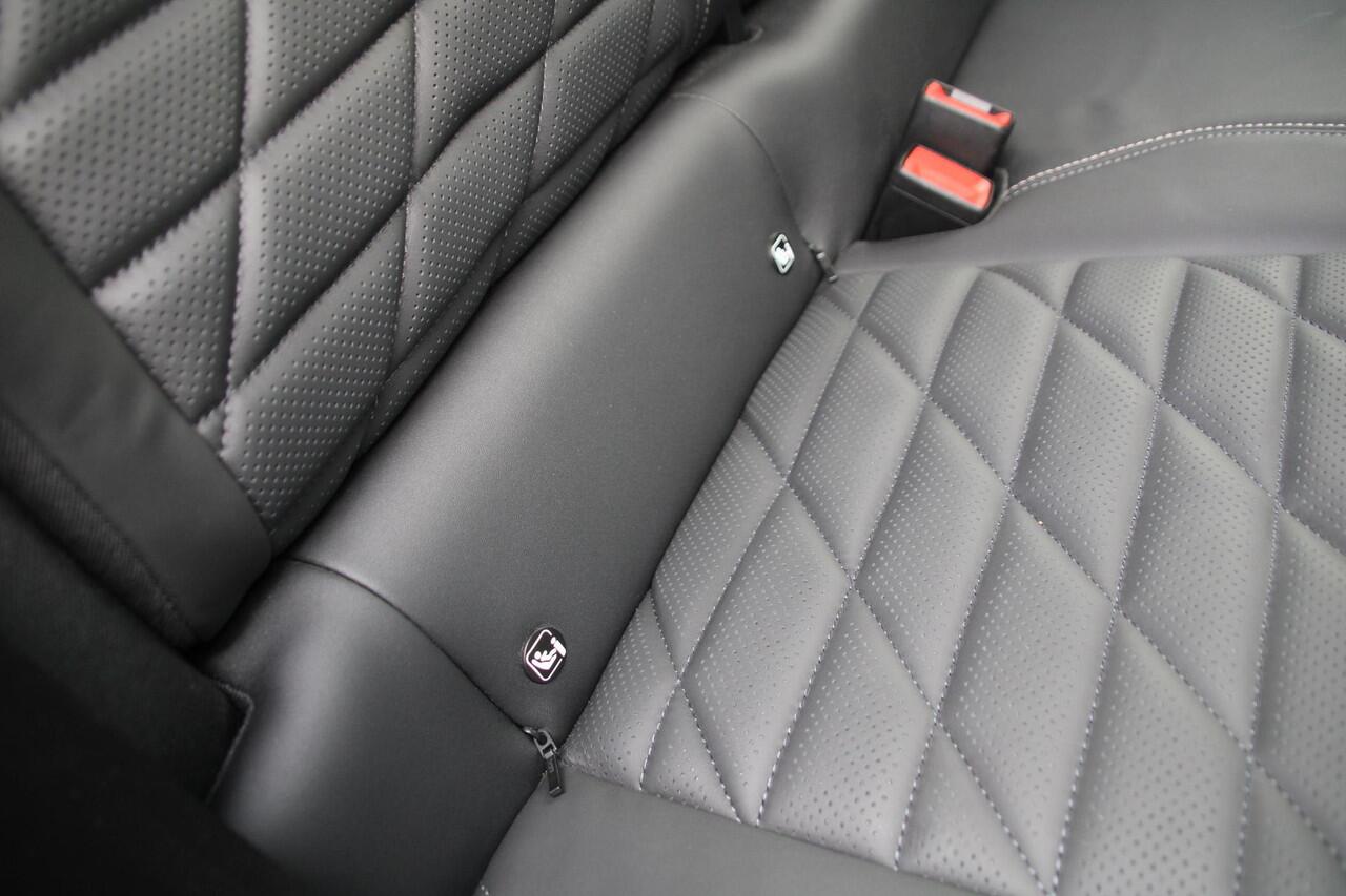 Peugeot 3008 1.2 Hybrid 145 Allure Automaat Airco Navi 360 Camera Carplay Leer Fabrieksgarantie