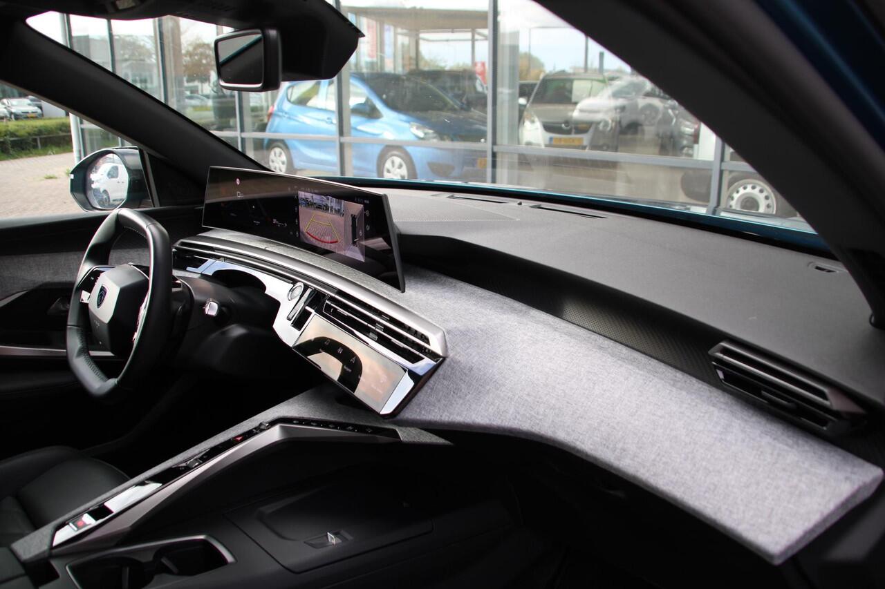 Peugeot 3008 1.2 Hybrid 145 Allure Automaat Airco Navi 360 Camera Carplay Leer Fabrieksgarantie