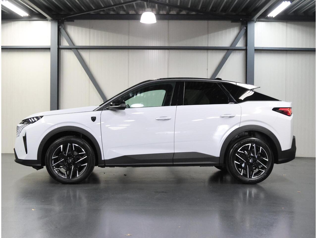 Peugeot 3008 1.2 Hybrid 136PK GT | 1ste eigenaar | AUTOMAAT | AppleCarPlay/AndroidAuto | Adaptive Cruise Control | Stoel/Stuurverwarming | Camera | Alcantara/Leer | Sfeerverlichting | Virt.Cockpit | Keyless | Isofix | Privacy Glass | Parkeersensoren | Electrische acht