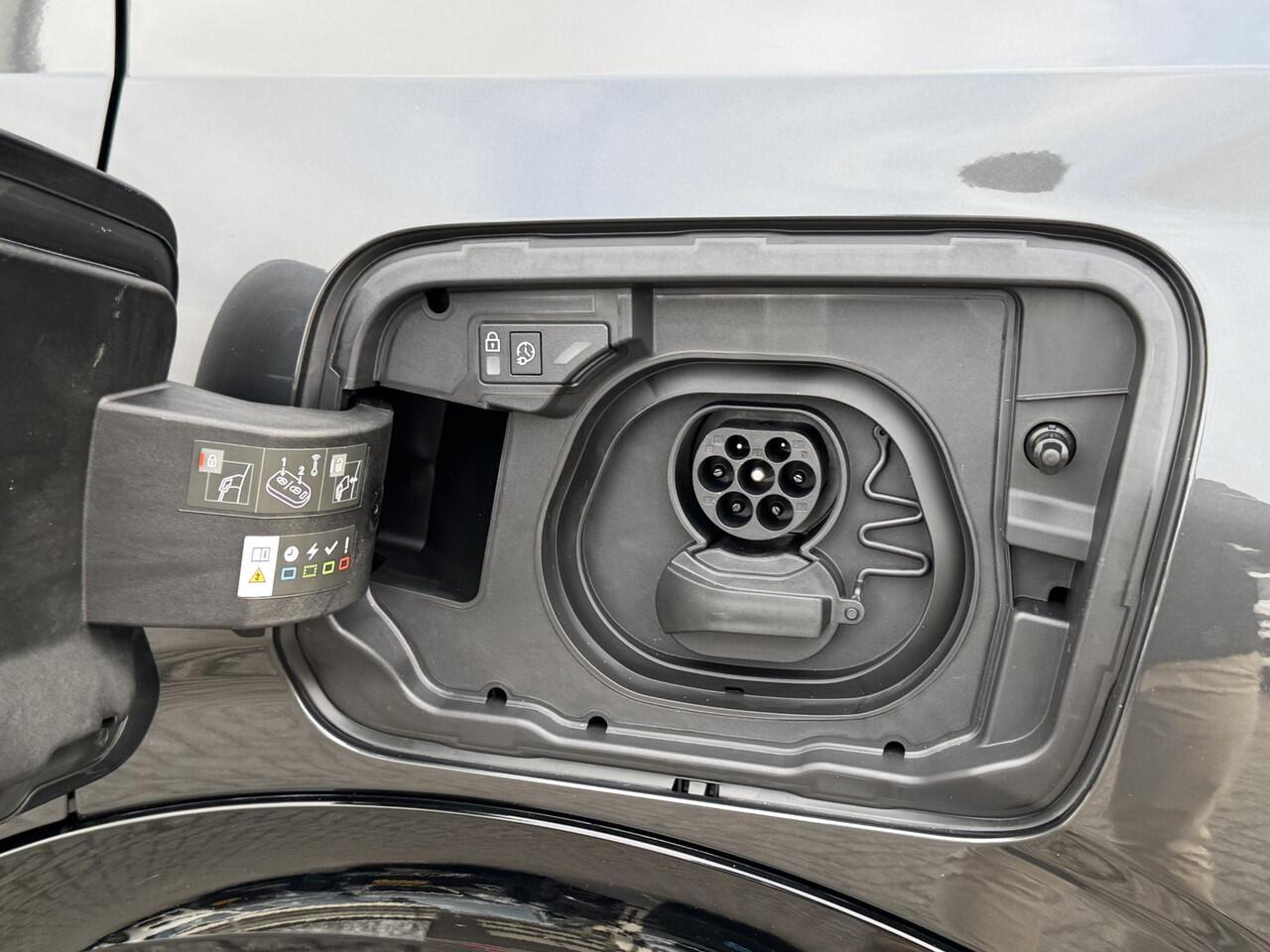 Peugeot 3008 e-3008 GT Avantage 73kWh 210pk | LEDER | MASSAGE | NAVI | 360° CAMERA |