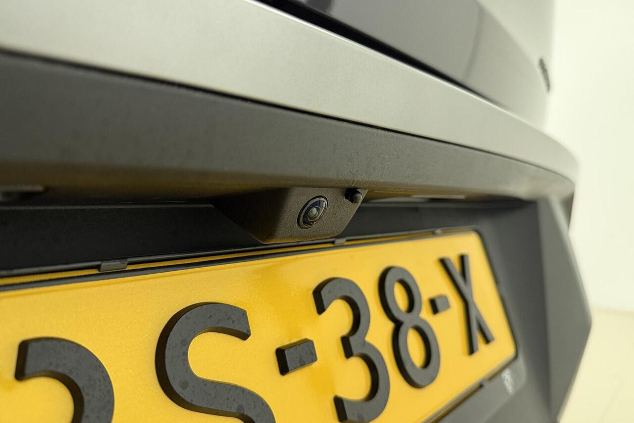 Peugeot 3008 1.2 Hybrid 145 GT | Stoel & Stuur Verwarming | Elektrische Achterklep | Navigatie | Adaptive Cruise Control | Draadloos Apple Carplay & Android Auto |