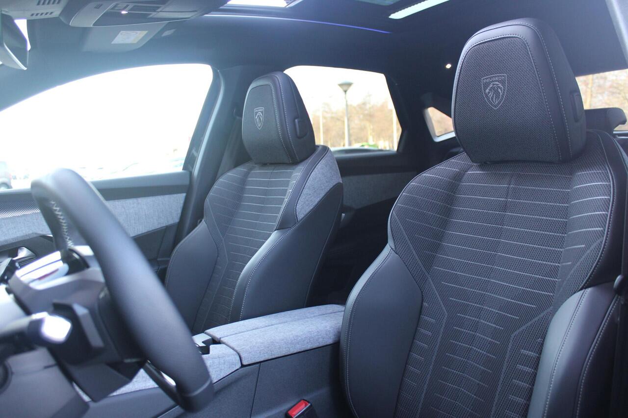 Peugeot 3008 1.2 Hybrid 145PK GT | PANORAMISCH SCHUIF / KANTELDAK | ELEKTRISCH BEDIENBARE ACHTERKLEP | AFNEEMBARE TREKHAAK | NAVIGATIE | FOCAL PREMIUM AUDIO SYSTEEM | DRAADLOZE APPLE CARPLAY/ANDROID AUTO | DRAADLOOS LADEN | SFEER VERLICHTING | ACHTERUITRIJ CAMERA | P