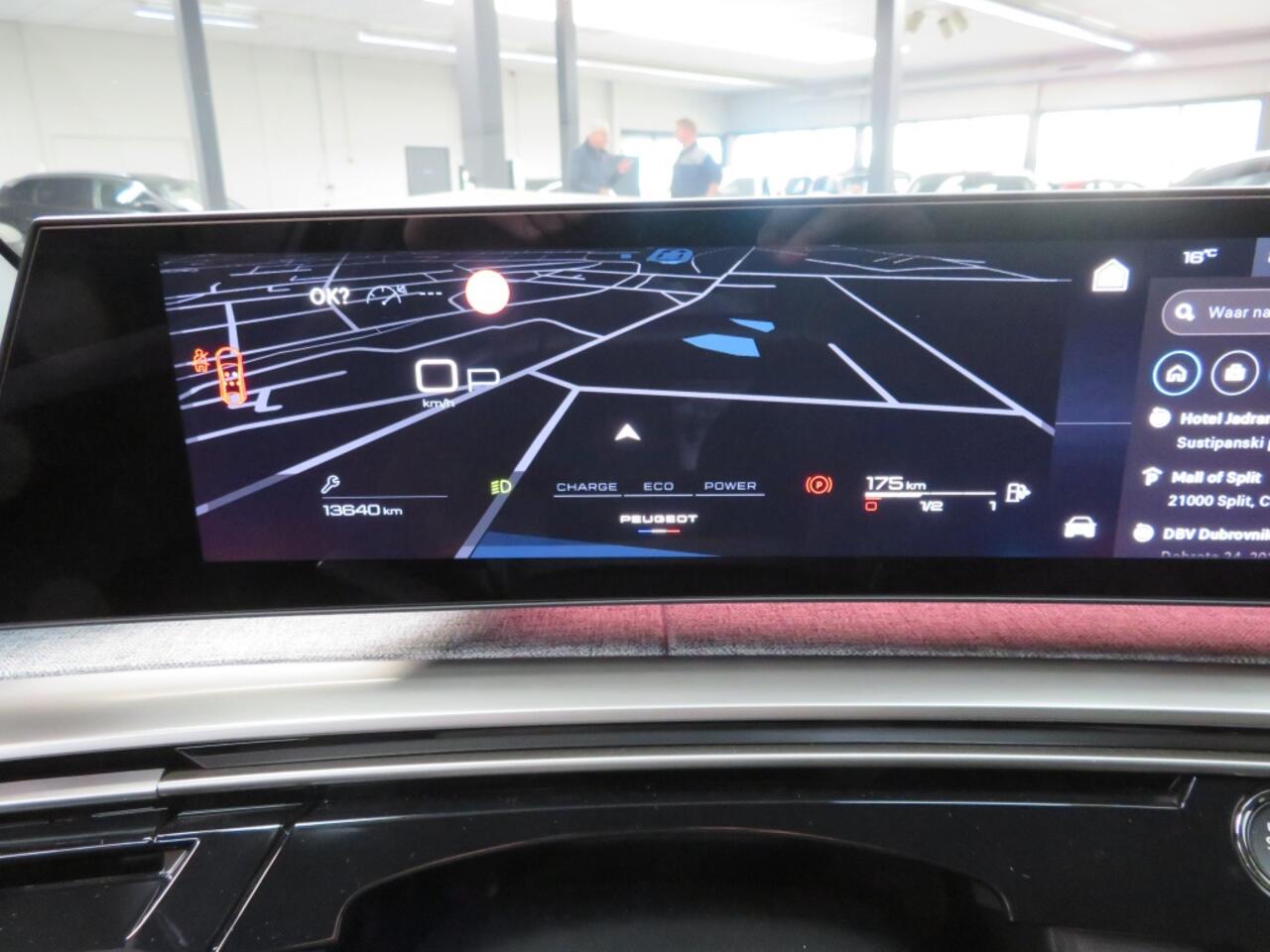 Peugeot 3008 1.2 Hyb 145 Allure