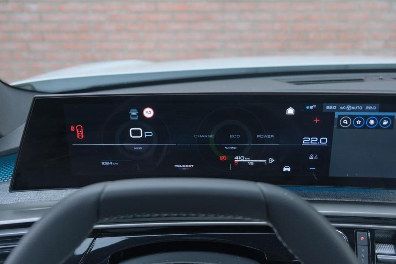 Peugeot 3008 1.2 Hybrid 145pk e-DCS6 GT | Navi | App Connect | Adaptive Cruise | Camera | Panoramadak | FOCAL® Audio | Elektrische Achterklep | Winter Pakket