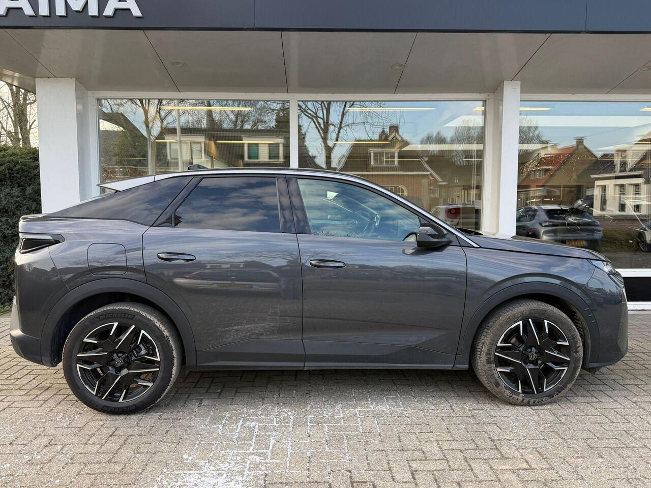 Peugeot 3008 1.2 Hybrid 145 Allure | Automaat | Achteruitrij camera | Apple carplay | Electronic climate controle | Parkeersensoren achter |