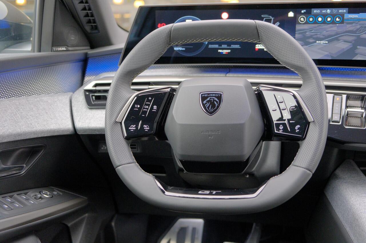 Peugeot 3008 1.2 Hybrid 145pk e-DCS6 GT | Navi | App Connect | Adaptive Cruise | Camera | Panoramadak | FOCAL® Audio | Elektrische Achterklep | Winter Pakket