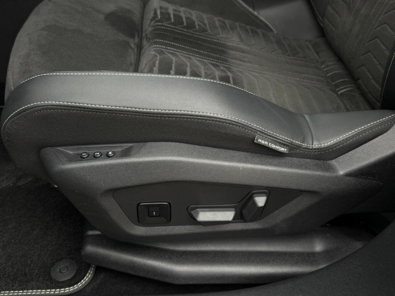 Peugeot 3008 1.2 Hybrid 136 GT Automaat I Alcantara I Memory I 360 Camera I Winterpakket