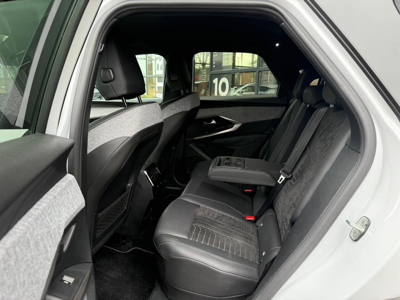 Peugeot 3008 1.2 Hybrid 145 GT *Drive & Stoelen pack*