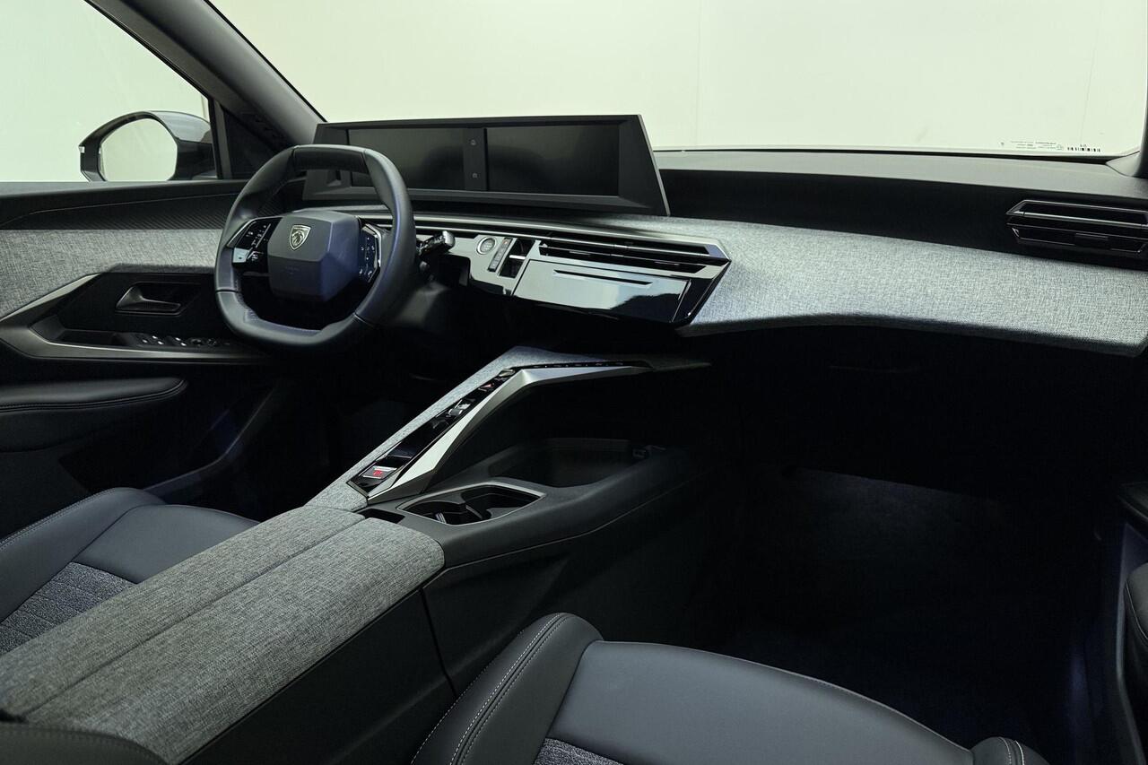 Peugeot 3008 1.2 Hybrid 145 Allure | Apple CarPlay/Android Auto | Achteruitrijcamera | Keyless | Climate | LED koplampen