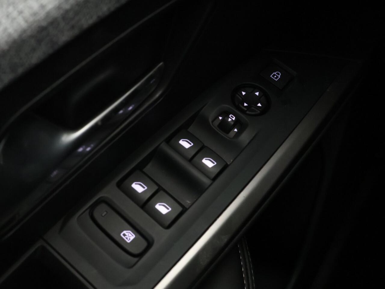 Peugeot 3008 Hybrid 145 Allure Automaat Ergo stoelen 360 Camera Navigatie