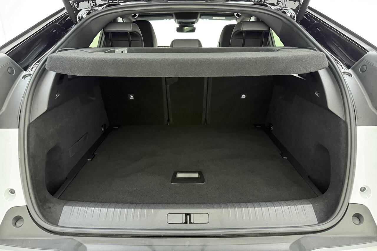 Peugeot 3008 1.2 Hybrid 145 GT | Stoel & Stuurverwarming | Elektrische Achterklep | Camera | Matrix LED | Navigatie | Adaptive Cruise Control | Apple Car Play/Android Auto | Keyless Entry & Start