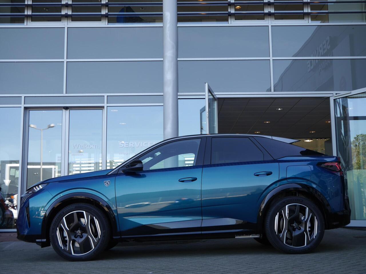 Peugeot 3008 e-3008 Launch Edition 325 Dual Motor 73 kWh | NIEUW | 325PK | 4WD | 1350KG Trekgewicht | Uit voorraad leverbaar! | Panorama dak | Alcantara pakket | 360 ° Camera | FOCAL Hi-Fi | ACC | Matrix LED