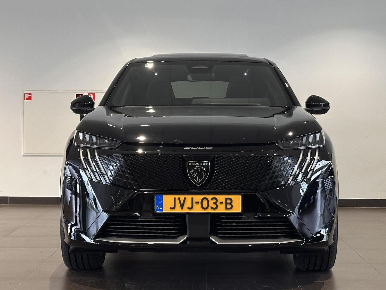Peugeot 3008 e-3008 Launch Edition Dual Motor 73kWh 325pk | SCHUIF/KANTELDAK | NAVI | 360° CAMERA | FOCAL® HI-FI | ELEKTR. A. KLEP | STUUR + STOELVERW. | AGR-STOEL |