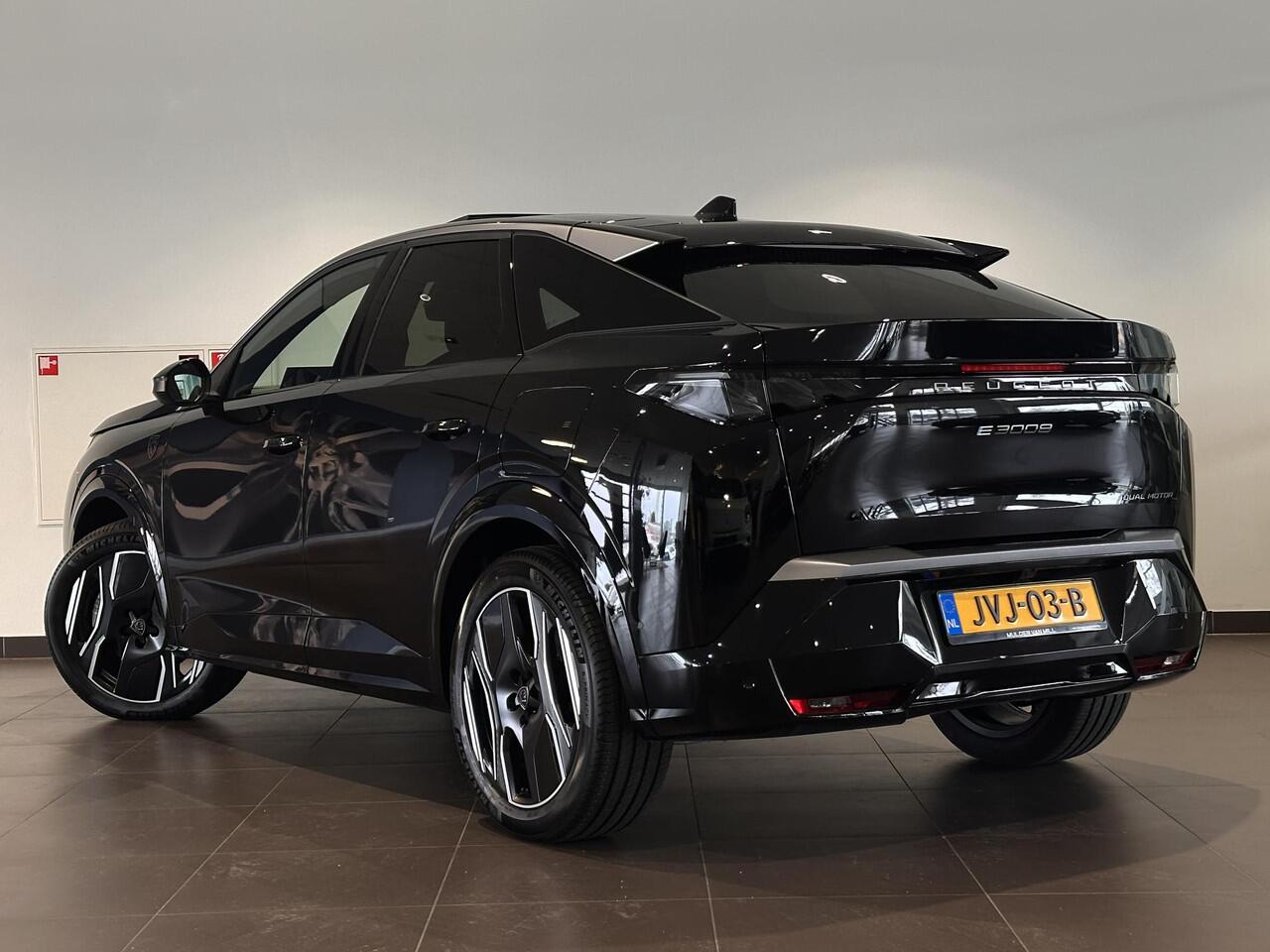 Peugeot 3008 e-3008 Launch Edition Dual Motor 73kWh 325pk | SCHUIF/KANTELDAK | NAVI | 360° CAMERA | FOCAL® HI-FI | ELEKTR. A. KLEP | STUUR + STOELVERW. | AGR-STOEL |