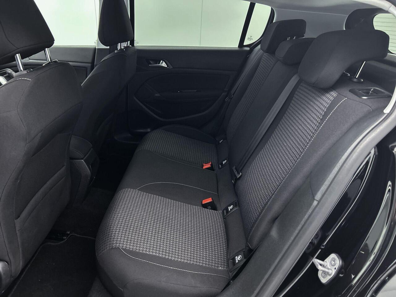 Peugeot 308 1.2 PureTech Active NAVI | CRUISE |TREKHAAK