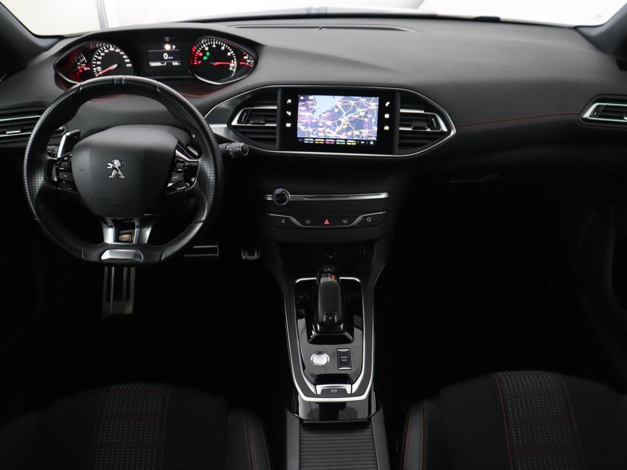 Peugeot 308 1.2 PureTech GT-line | Panoramadak | Trekhaak | DENON HiFi | Camera | Carplay | Keyless | Full LED | Navigatie | Park Assist | Climate control | Cruise control