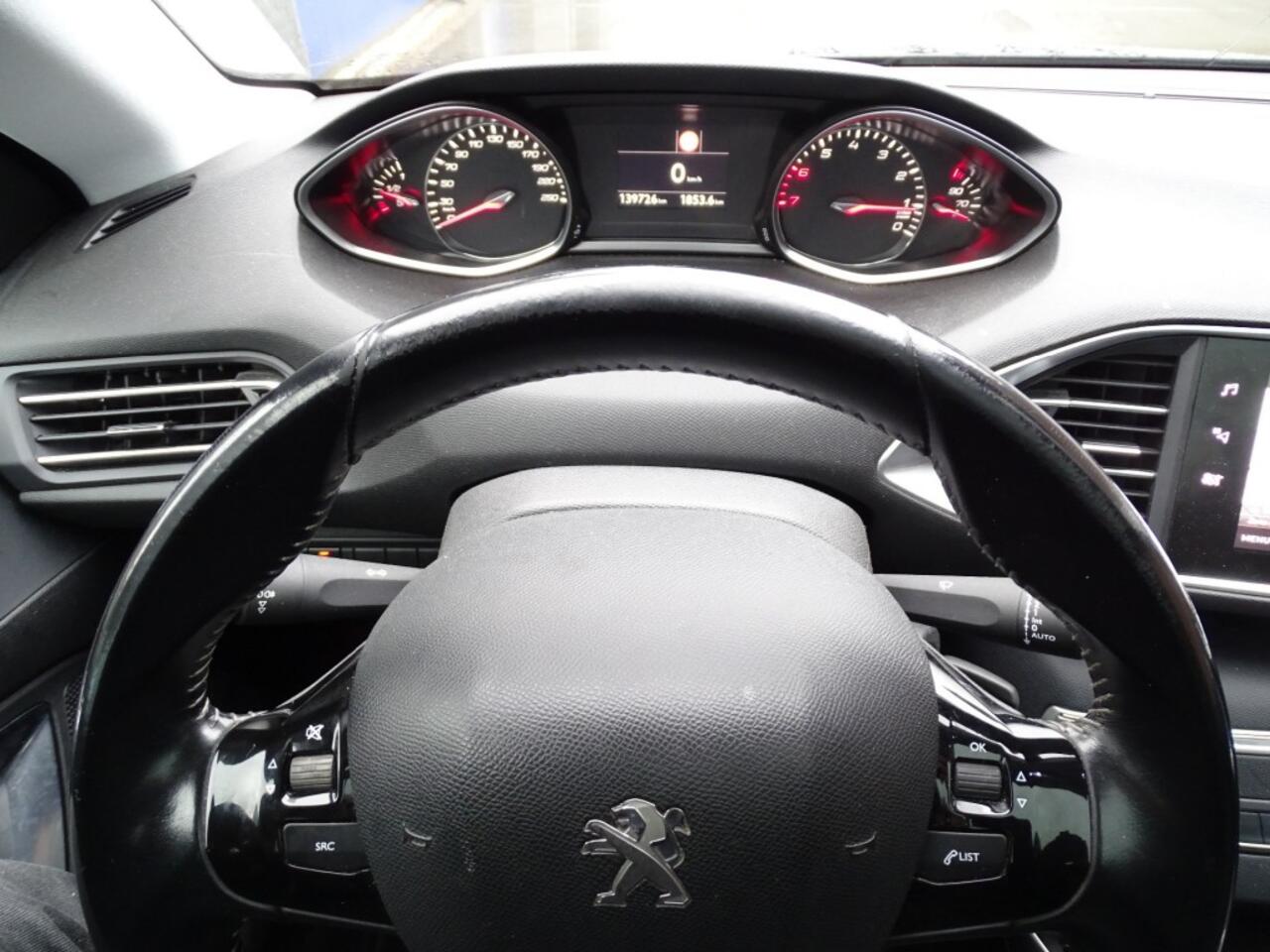 Peugeot 308 1.2 PT BLUE L. PR 130 Pk-Leer-Clima-Navi-Blth-Media-Trkh