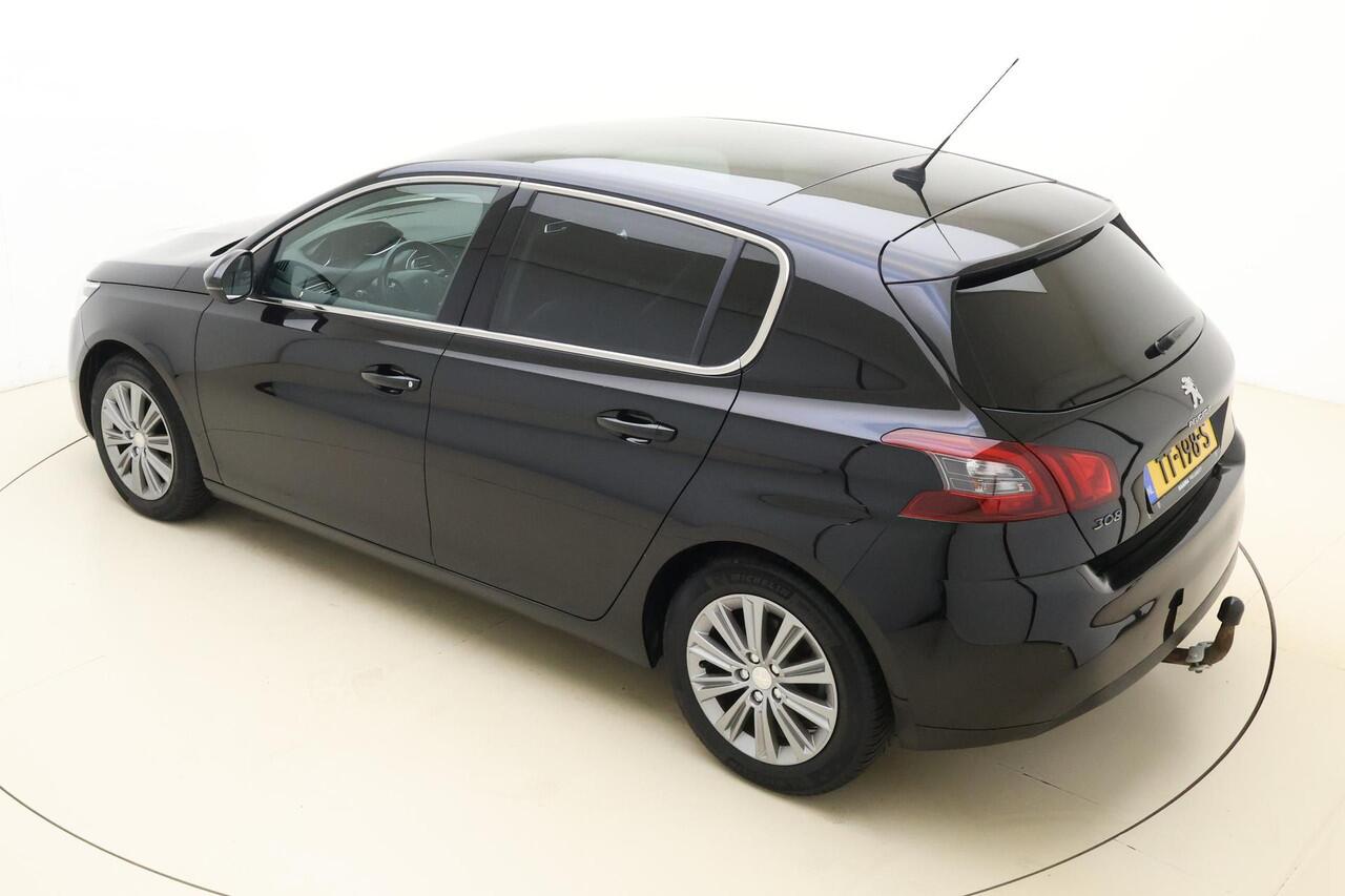 Peugeot 308 1.2 130pk Allure | Trekhaak | Navigatie | Apple Carplay/Android Auto | Panoramadak | Camera | Parkeersensoren v+a | Climate en Cruise Control
