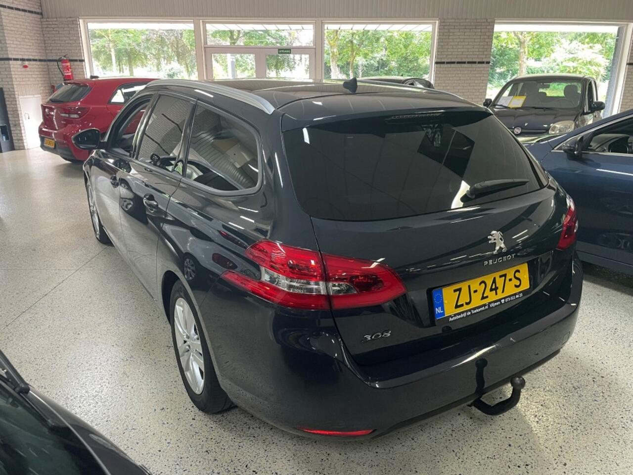 Peugeot 308 SW 1.2 Panorama Dak Navigatie Multimedia Nieuwe Distr.riem