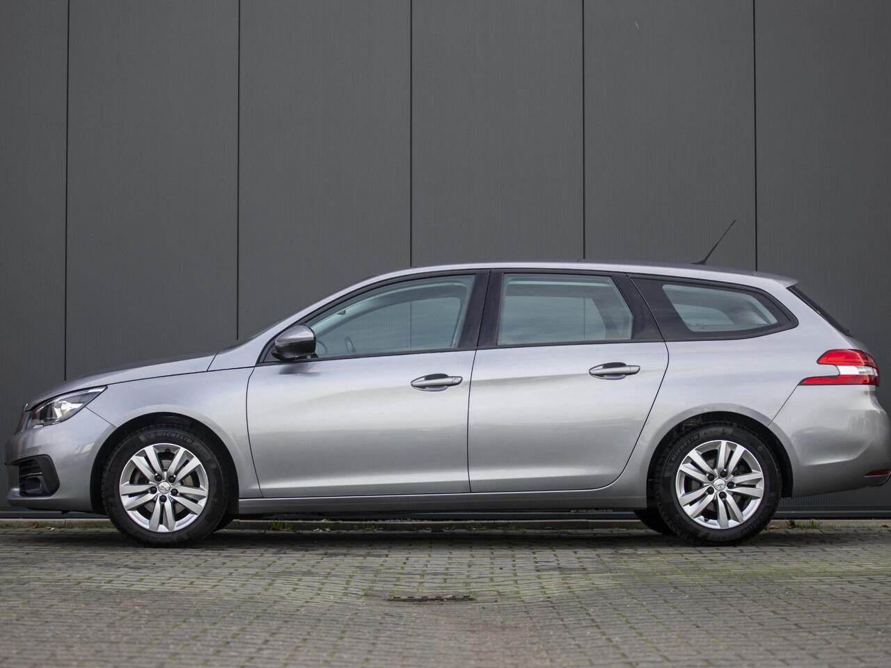 Peugeot 308 1.2 PureTech Blue Lease active Peugeot 308 SW 1.2 PureTech Blue Lease active