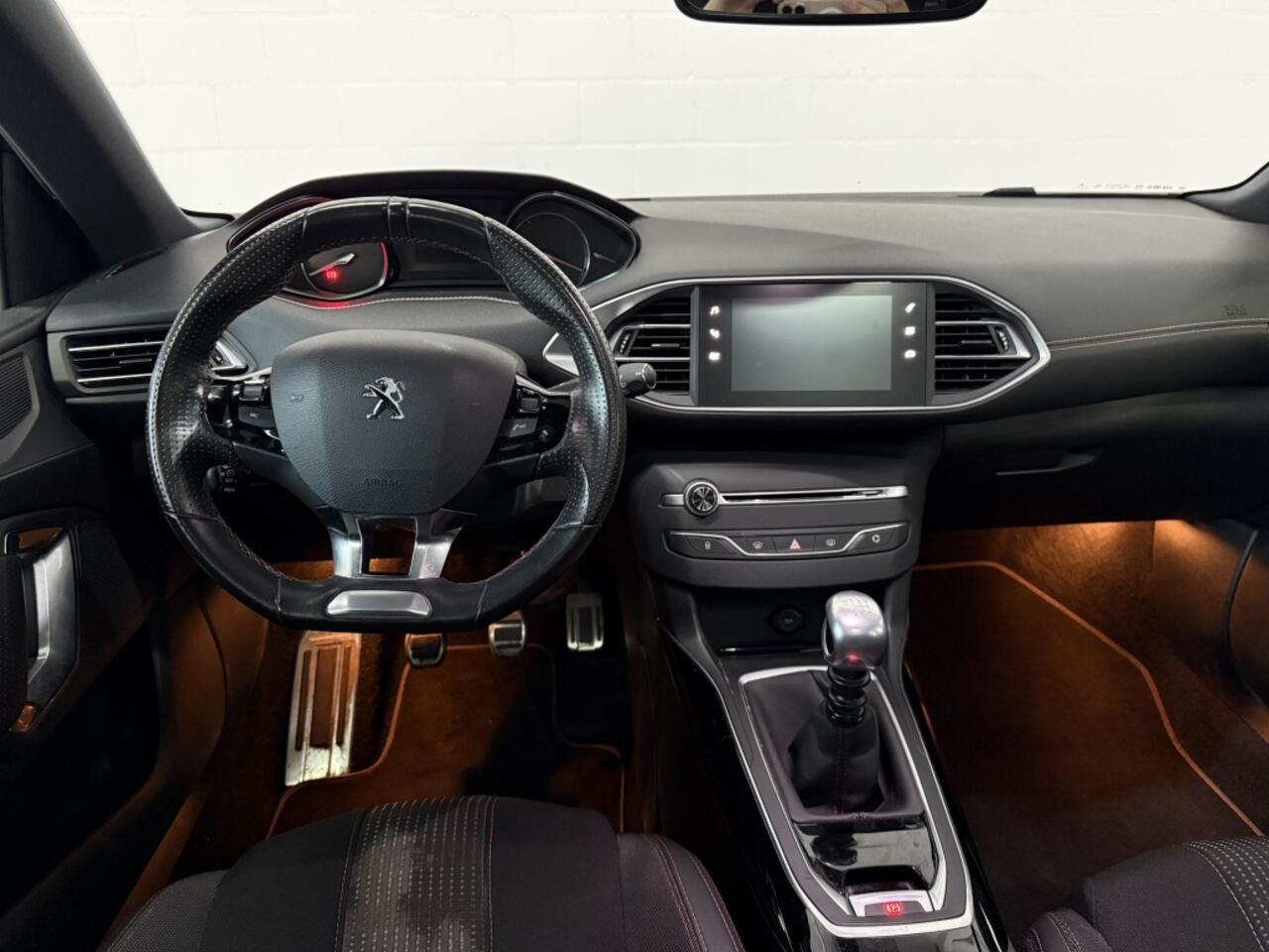 Peugeot 308 gt-line *Camera*Lane assist*Glazen Dak*