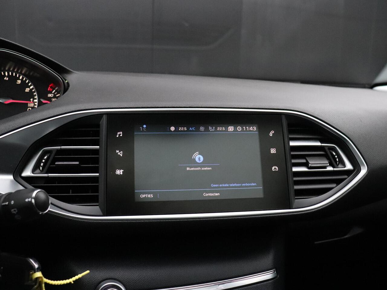 Peugeot 308 1.2 PureTech Blue Lease Executive Avantage | PANO | PDC | CRUISE | NAVI | APPLE CARPLAY |
