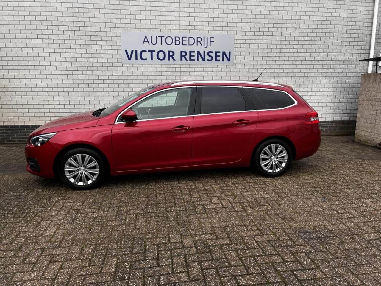 Peugeot 308 308Sw Allure, navi, pdc V+A, 130Pk 1.2 PureTech Allure