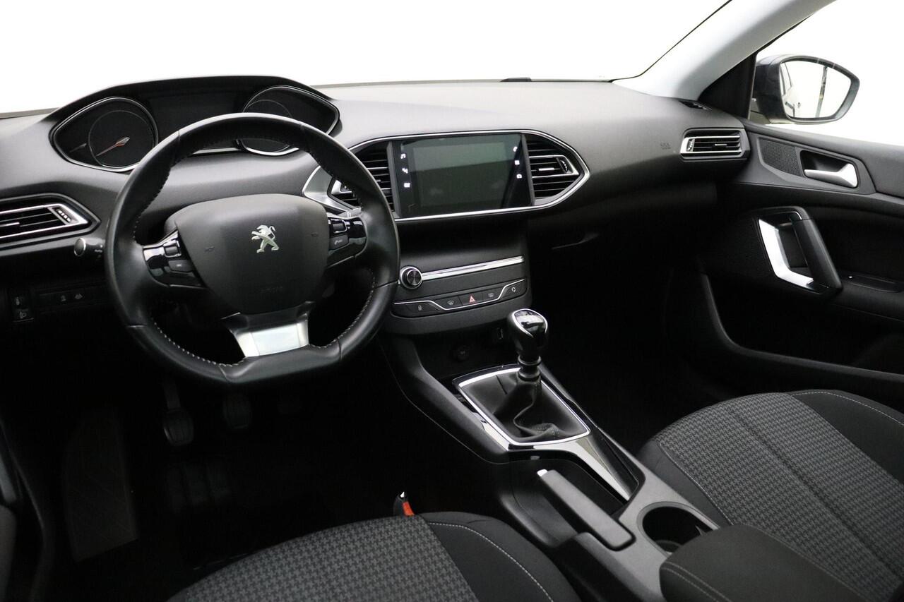 Peugeot 308 SW PureTech 110 Blue Lease Executive | Navigatie | Apple Carplay/Android Auto | Panoramadak | Cruise & Climate Control | Parkeersensoren