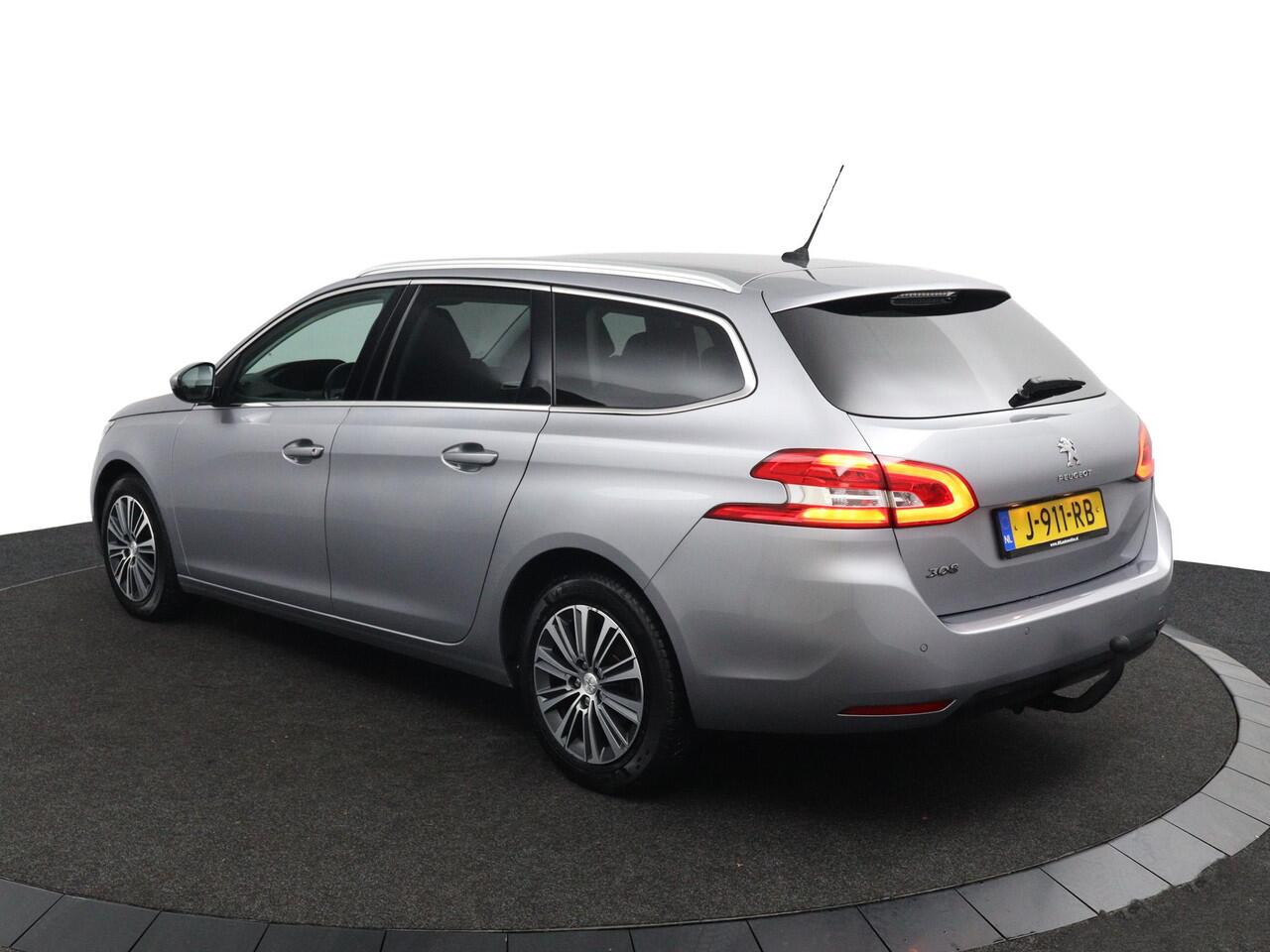 Peugeot 308 SW 1.2 *130PK*ECC*ACC*CAM*NAVI*HAAK*CARPLAY*