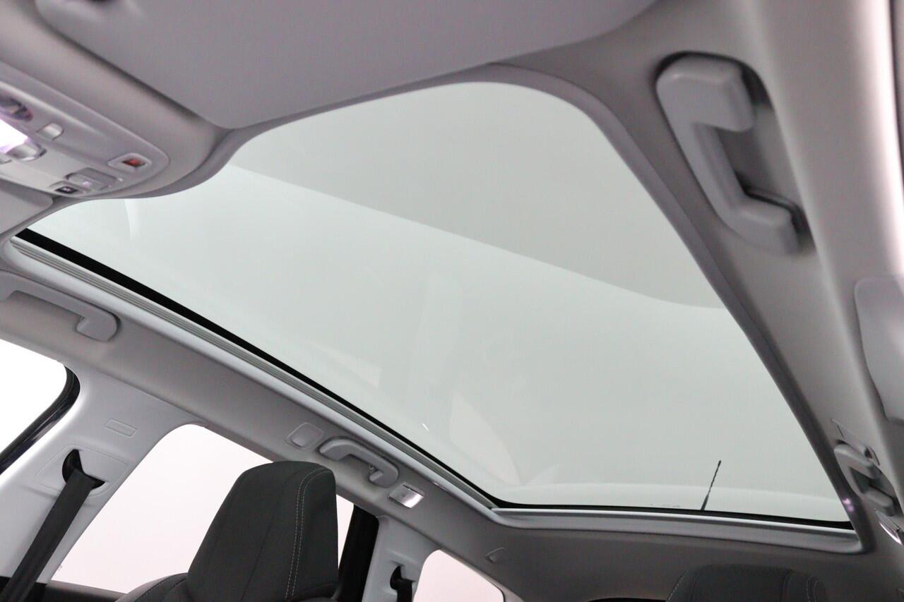 Peugeot 308 SW CARPLAY*130PK*PANO*NAVI*CAMERA*HAAK*CRUISE*ECC*