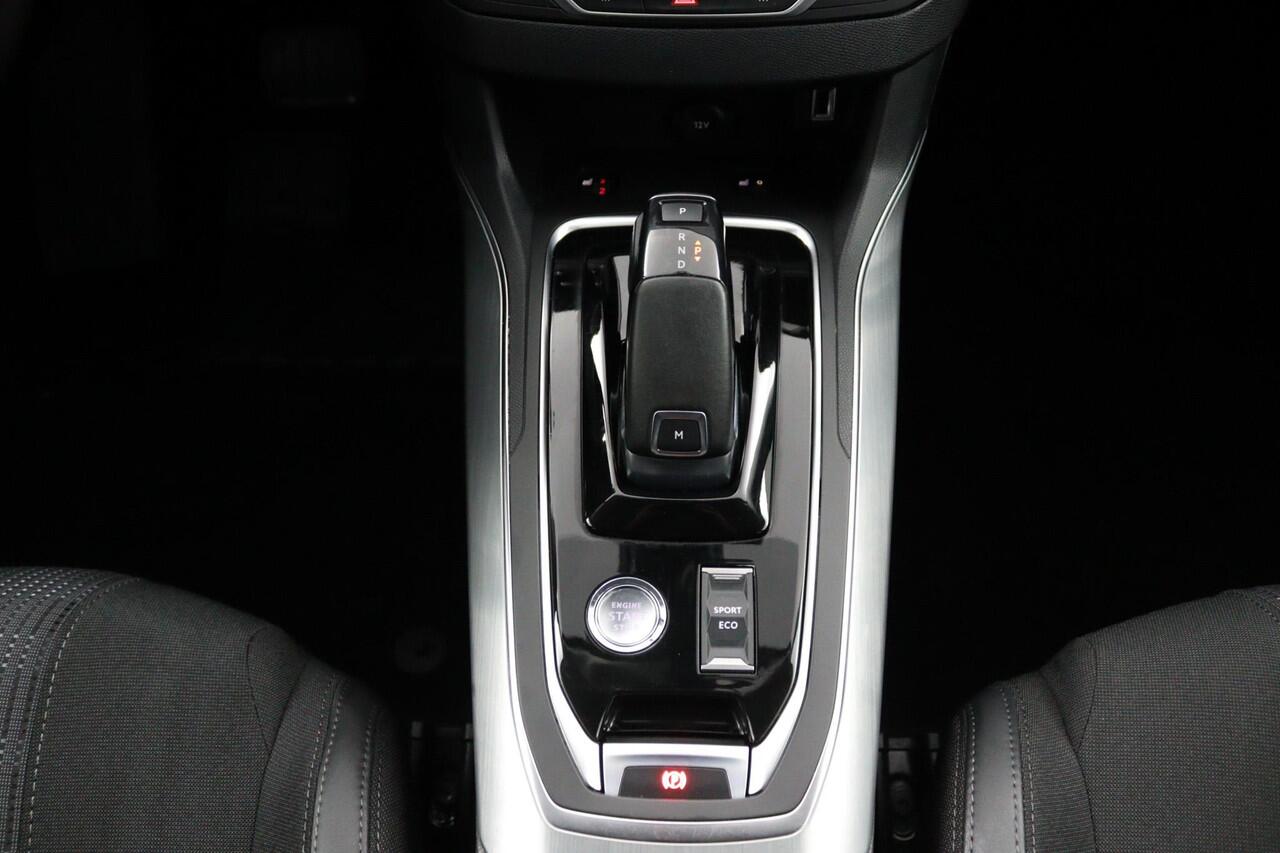 Peugeot 308 SW 1.2*MASSAGE*130PK*AUTOM.*ECC*CRUISE*CAMERA*CARPLAY