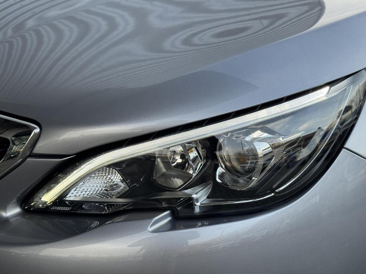 Peugeot 308 Blue Lease Allure Premium 1.2 Turbo 110pk | PANODAK | TREKHAAK | NAVI | APPLE CARPLAY / ANDROID AUTO | CAMERA | LM-VELGEN | DAB+
