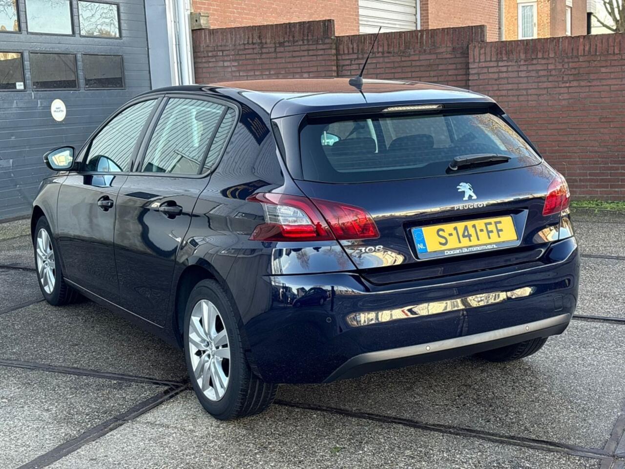 Peugeot 308 1.5 BlueHDi 1e EIGNR | CRUISE | NAVI | LM VELGEN | PDC |