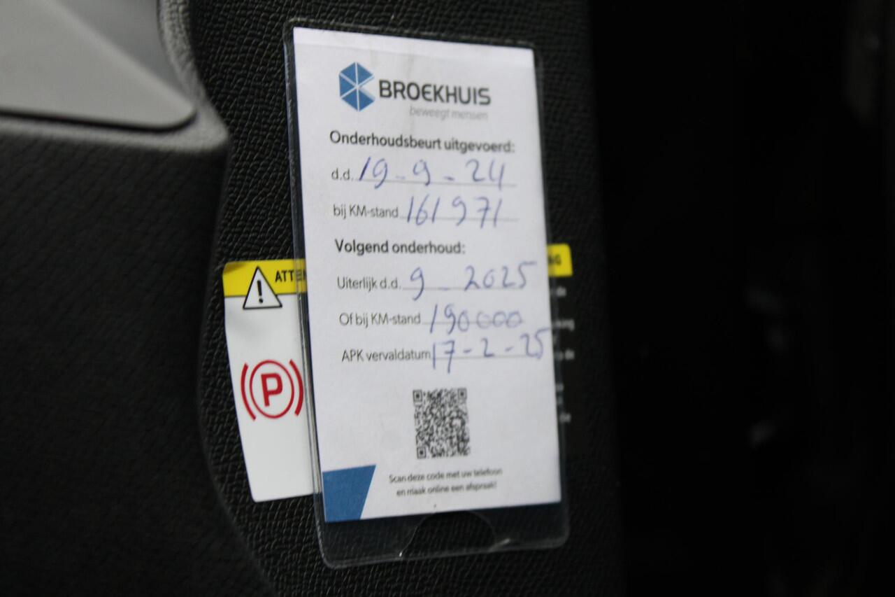 Peugeot 308 SW 1.5 BlueHDi Blue Lease GT-Line Panorama dak - LED