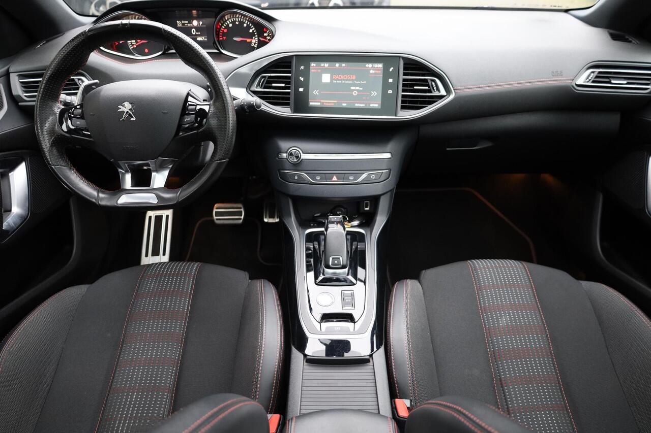 Peugeot 308 SW 1.2 PureTech GT-line PANO STOELVERW/MASSAGE CARPLAY HALFLEER 2xPDC ZWARTE-HEMEL CRUISE STUURFLIPPERS ENZ.