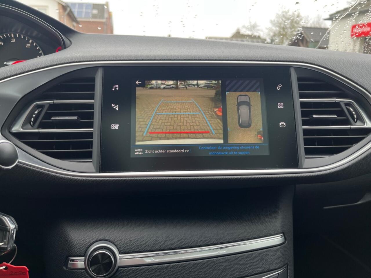 Peugeot 308 SW 1.5 BLUEHDI GT-LINE / PANODAK / ADAP. CRUISE / CARPLAY / NAVI