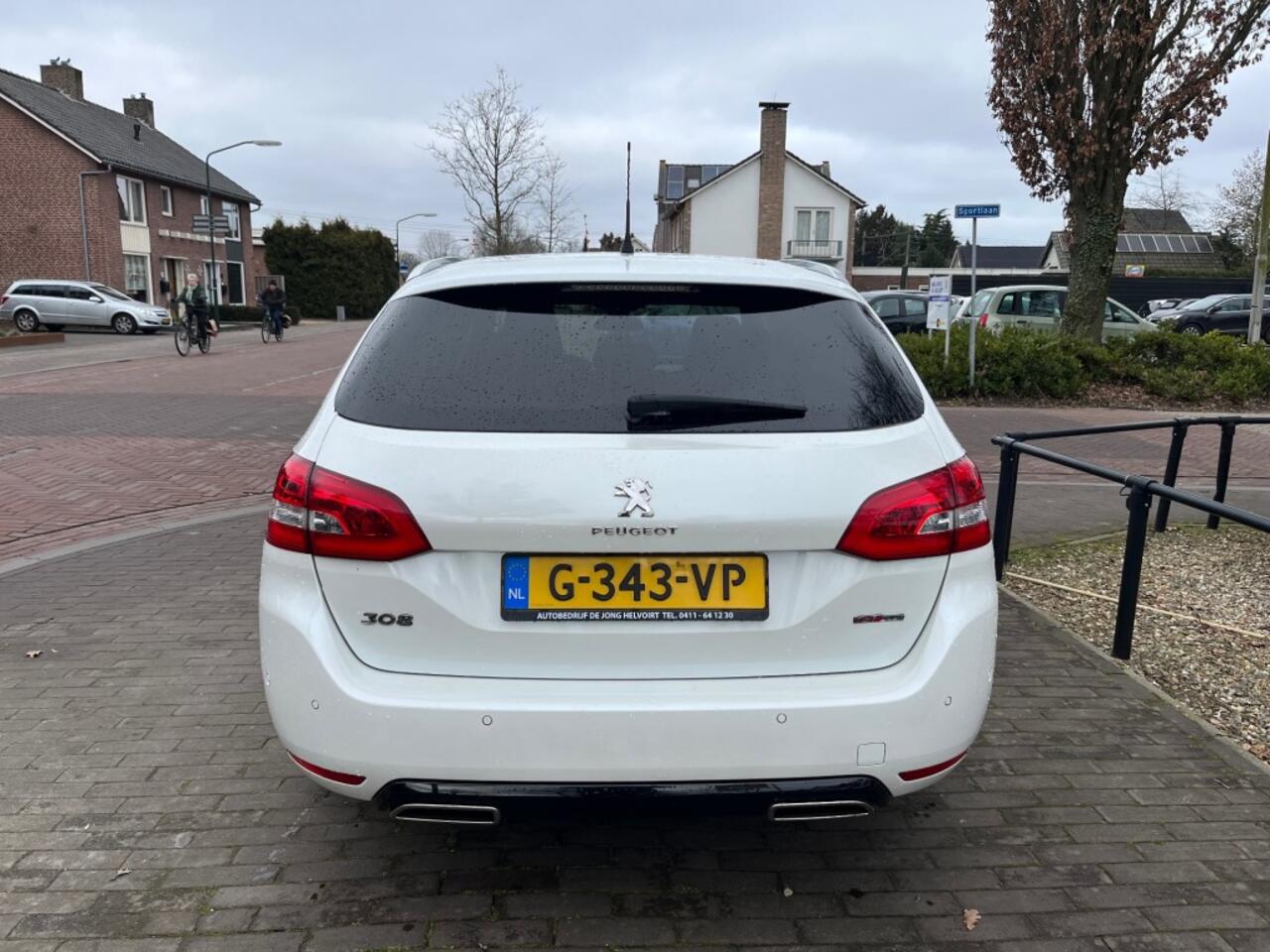 Peugeot 308 SW 1.5 BLUEHDI GT-LINE / PANODAK / ADAP. CRUISE / CARPLAY / NAVI